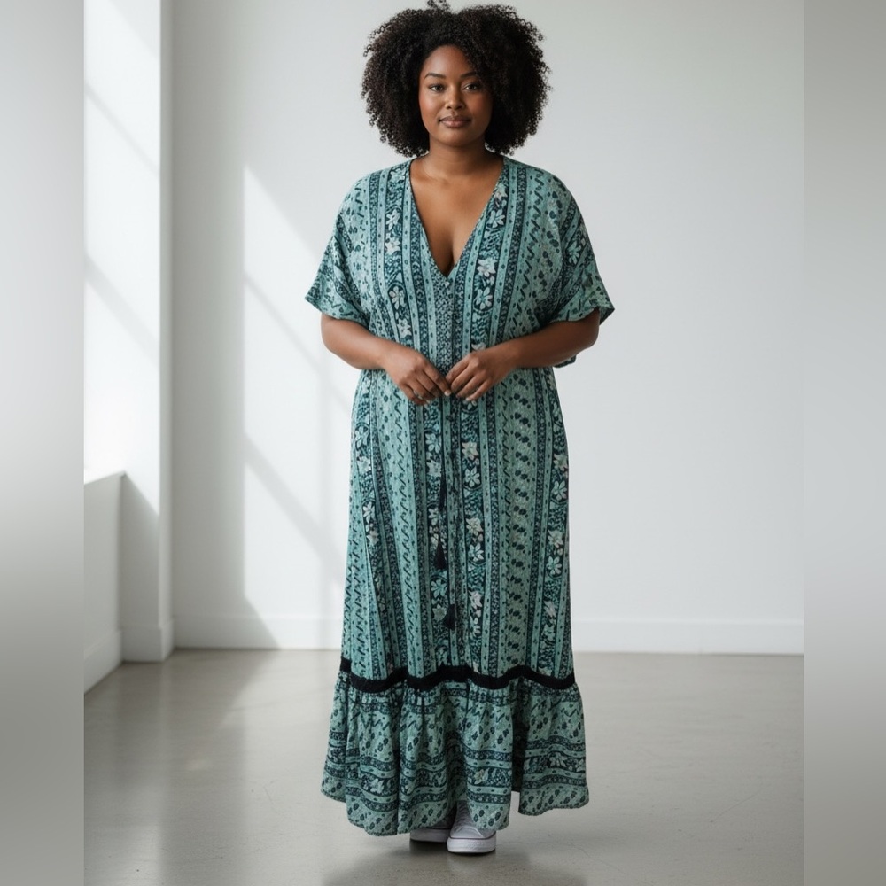 Anthropologie Boeme Relaxed V-Neck Teal Print Maxi Dress. So pretty😍